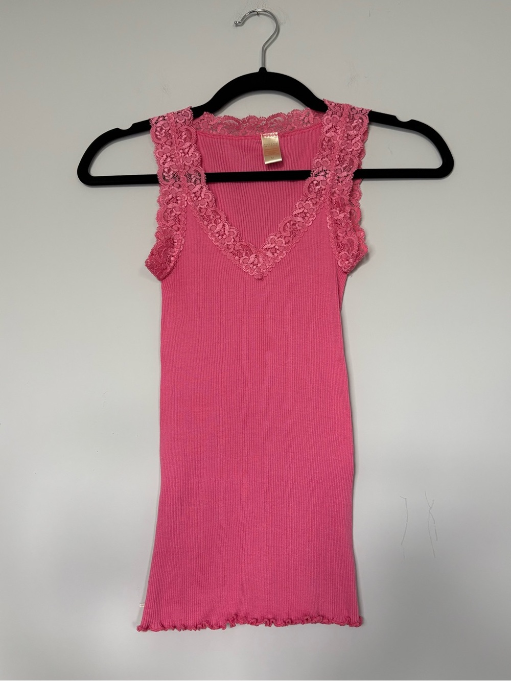 Y2K Banana Republic Lace Trim Pink Ribbed Tank Top Early 2000’s Fitted Feminine